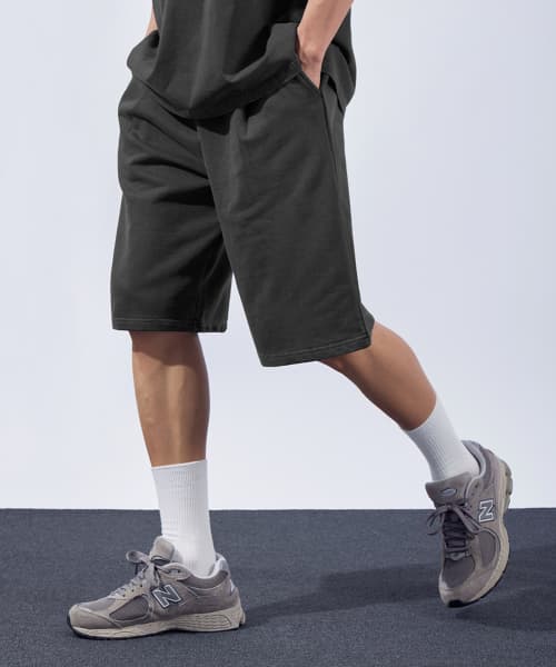 Heavy Duty Pigment One-Tuck Bermuda Pants Charcoal