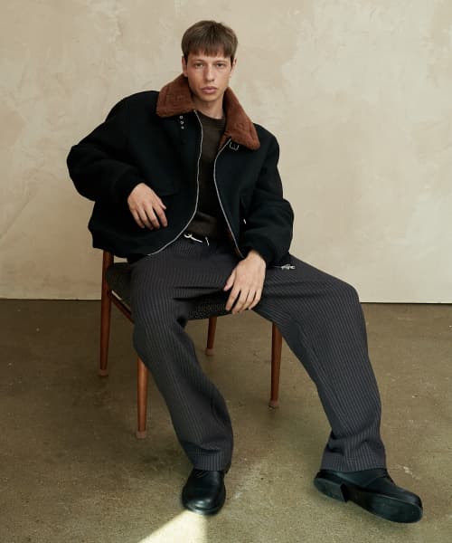 Oversized Minimal Pocket Zip-Up Mustang (Black)