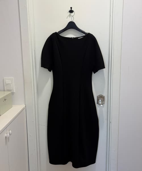 Volume Line One-Piece (Black)