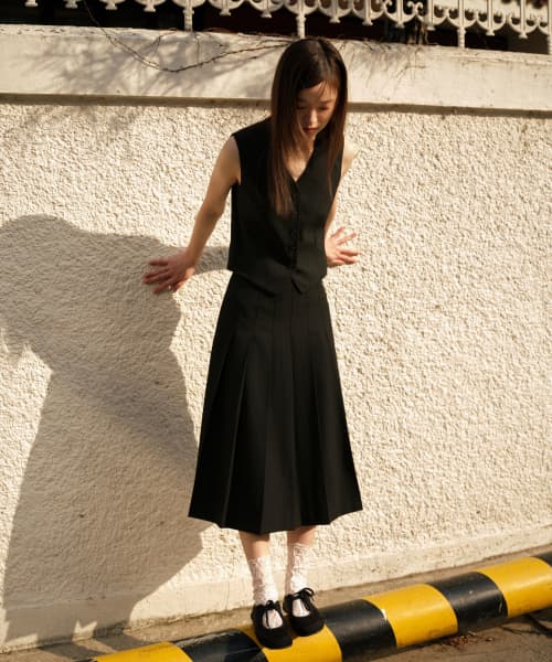 WOMENS PLEATS MIDI SKIRT_BLACK