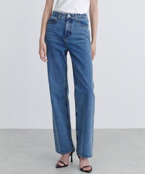 Womens Straight Denim Pants [Medium Indigo]