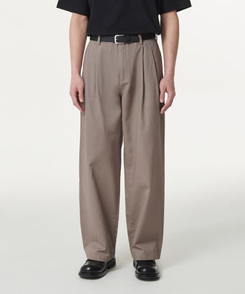 Two Pleat Wide Chino Pants [Tofu Beige]