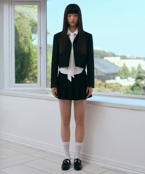 Womens Low Rise Pleated Mini Skorts [Black]
