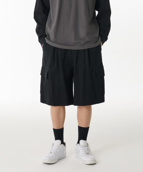 One Pleat Cargo Bermuda Sweat Pants [Black]