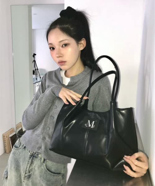A.P.E. Middle Stitch Leather Tote Bag (Unisex)