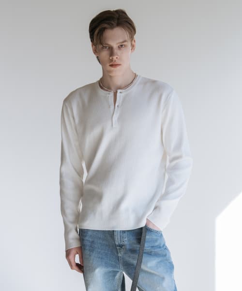 Veil Henley Neck Knit [White]