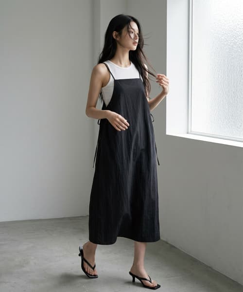 Shirred Layered Maxi Long Dress [Black]