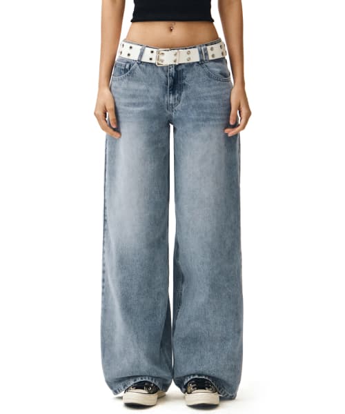 Signature Low Rise Wide Jeans DCWPT004LBlueB