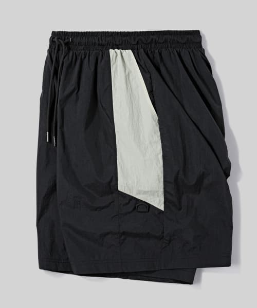Nylon Split Short Shorts [Black]