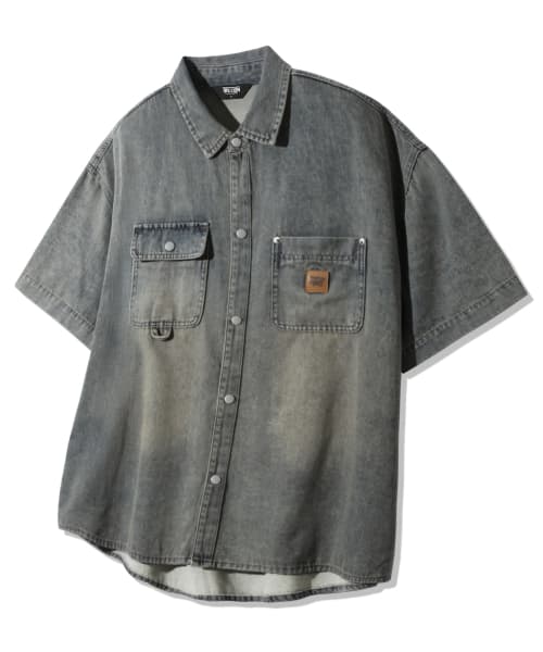 Leather Patch Oversized Work Denim Short Sleeve Shirt [Sand Blue]