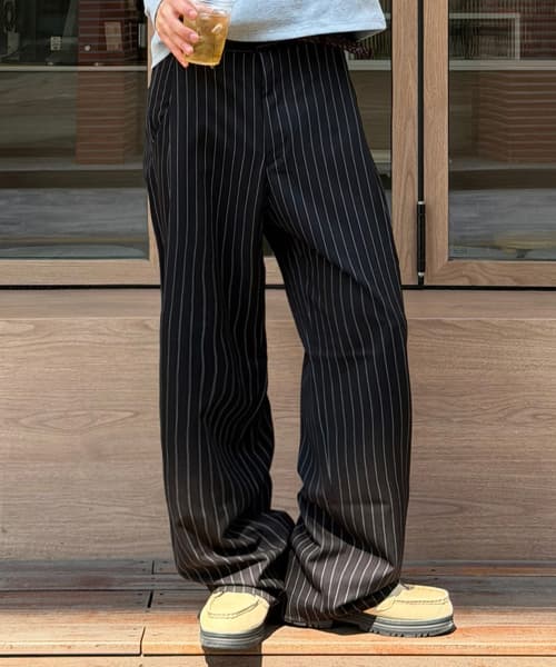 Side Deep Pleat Slacks [Black Stripe]