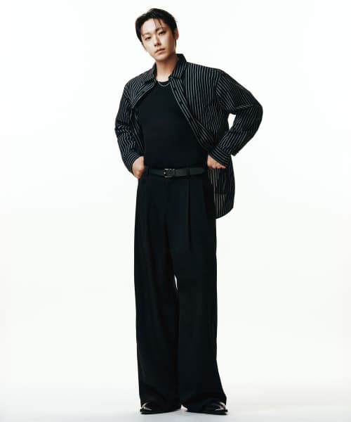 Extra Wide Two-Tuck Hidden Banding Slacks [Black]