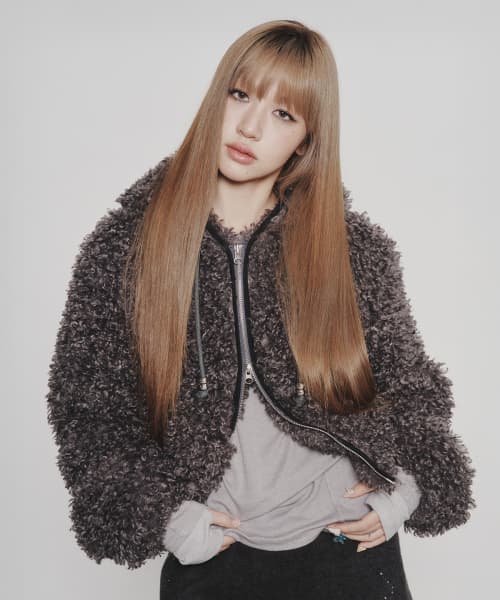 FAUX FUR HOOD JACKET IN CHARCOAL