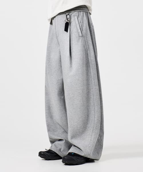 VLAD Single Pleat Curved Cutoff Sweatpants_Melange