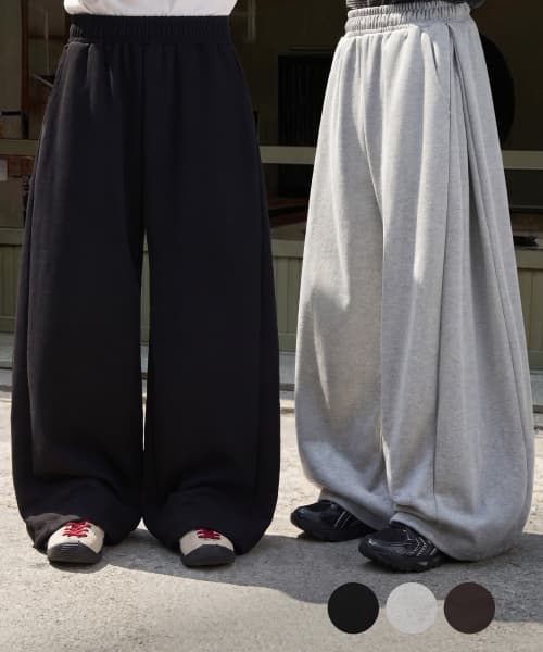 Side Tuck Curved Training Pants [3 COLORS]