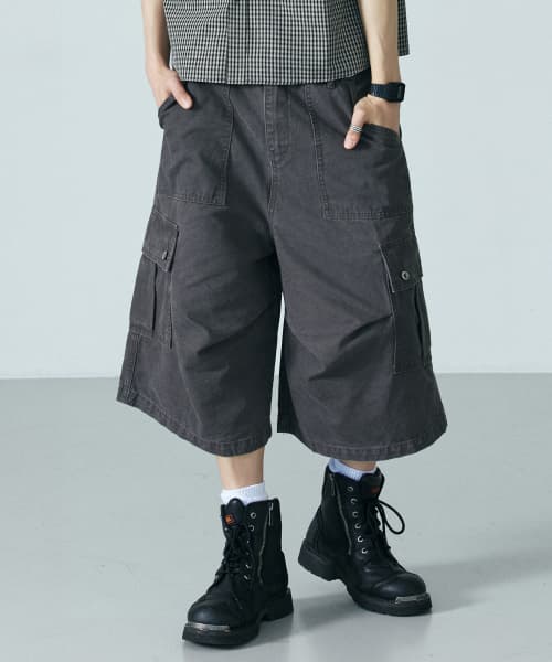 Washed Cotton Wide Cargo Bermuda Pants [Charcoal]