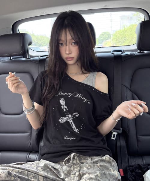 (DUC) BB Layered One-Shoulder T-Shirt Black