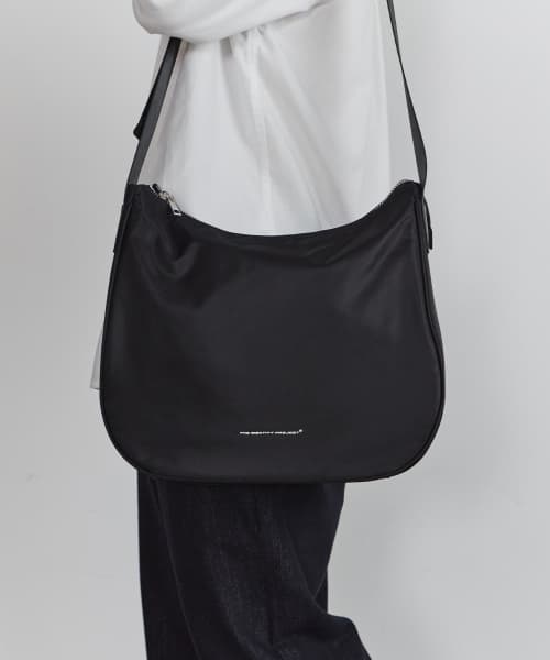 Half-Moon Crossbody Nylon Hobo Bag [Black]